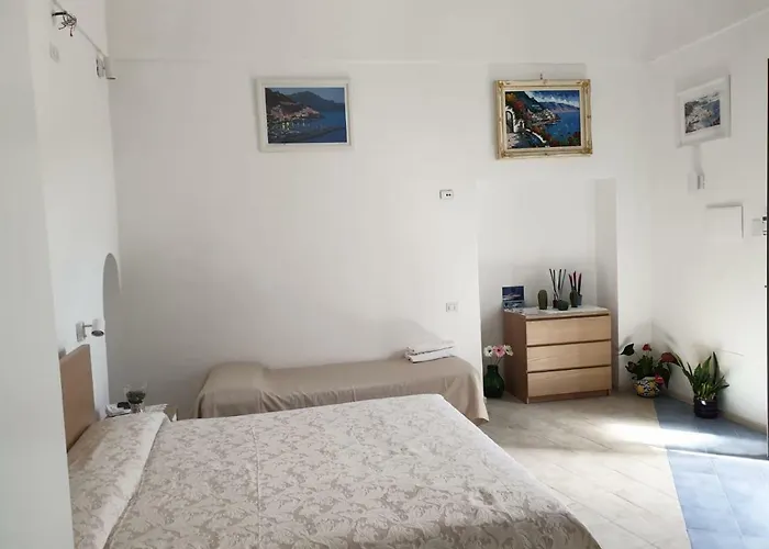 Lucy's House - Comfortable In